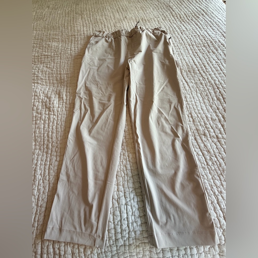 Vuori grayish beige Miles ankle pant- XL
